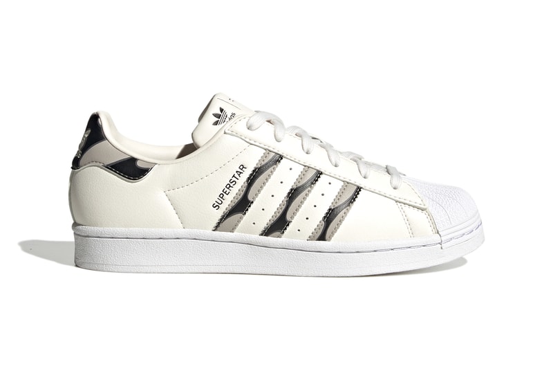 マリメッコ x アディダスからフットウェアを含む最新のコラボコレクションが登場 Marimekko adidas SS23 Footwear Collection Release Date info store list buying guide photos price NMD R1 ZNSORED HI UltraBOOST 1.0 Supernova 2.0 Court Revival Aqualette Ocean Clogs Superstar