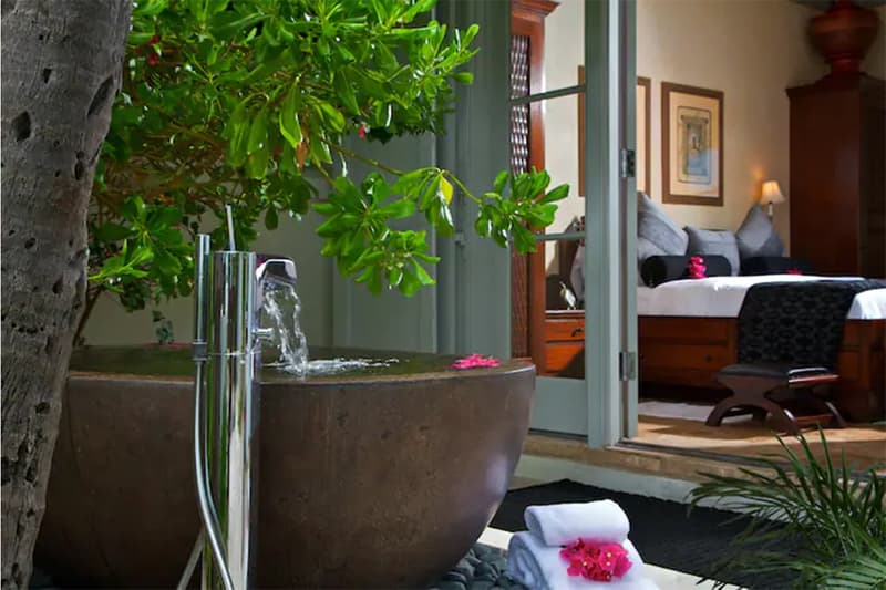 世界一高い エアビー Airbnb 物件をチェック