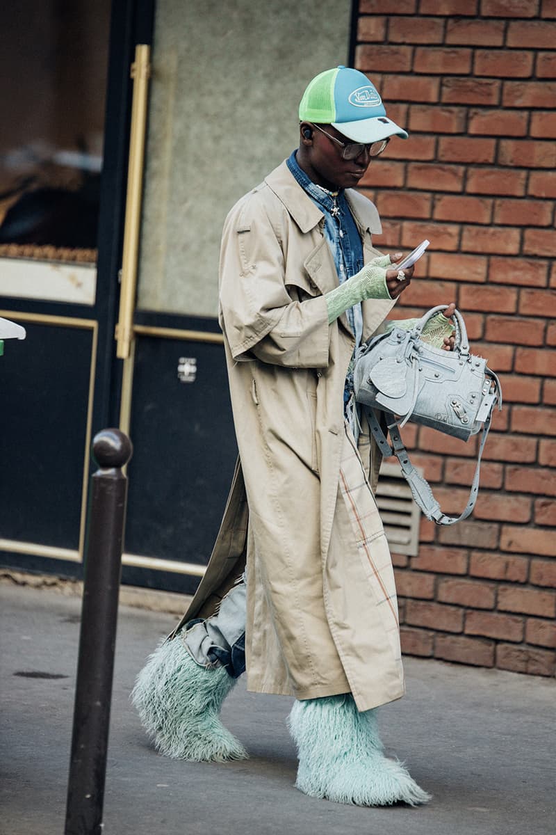 ストリートスタイル：パリ・ファッションウィーク・ウィメンズ2023年秋冬 Paris Fashion Week FW23 Street Style fall/winter 2023 diesel issey miyake y project dior chanel sacai louis vuitton ib kamara off-white nike 