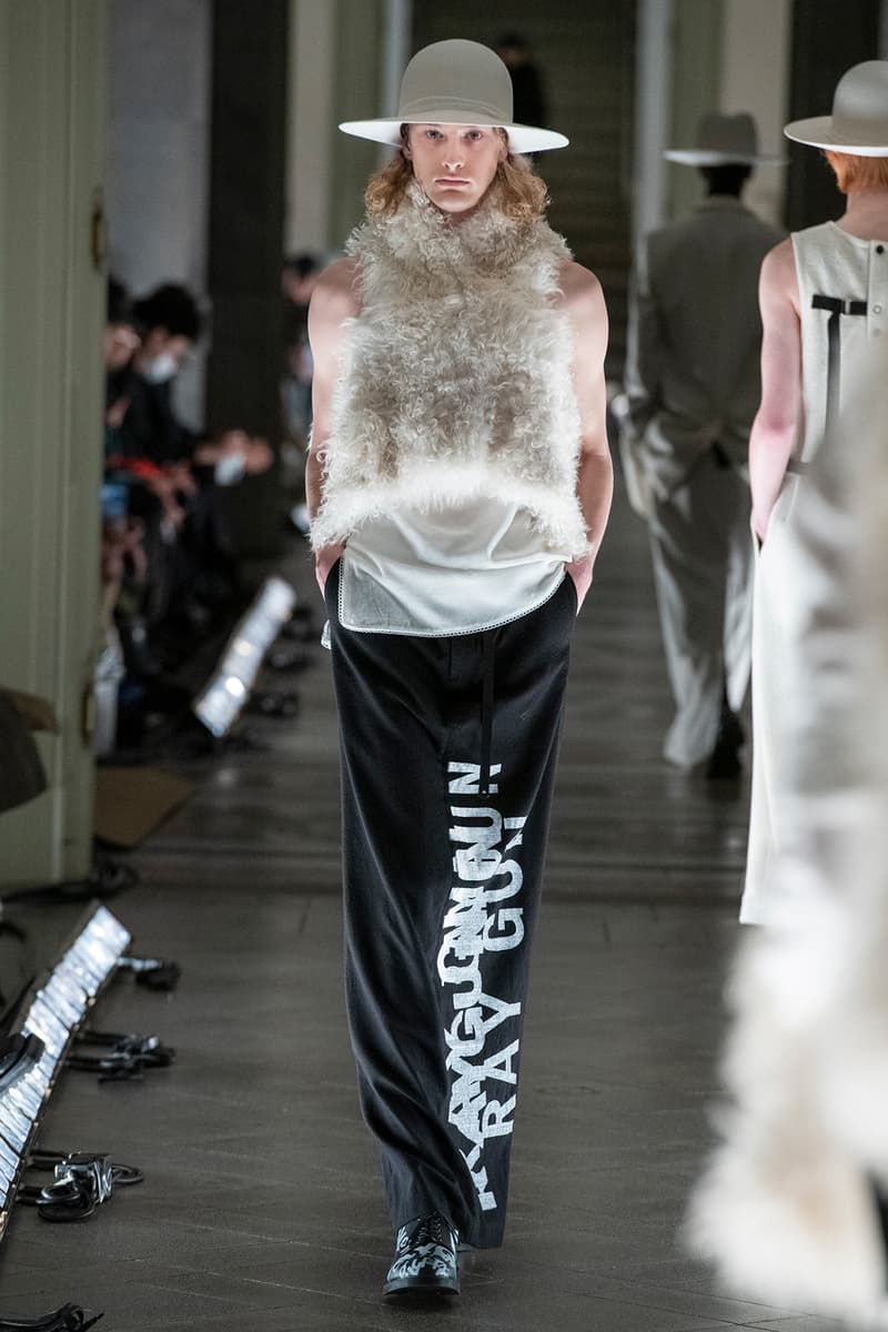 タカヒロミヤシタザソロイスト. 2023年秋冬コレクション TAKAHIROMIYASHITATheSoloist. 2023 fall winter collection runway 