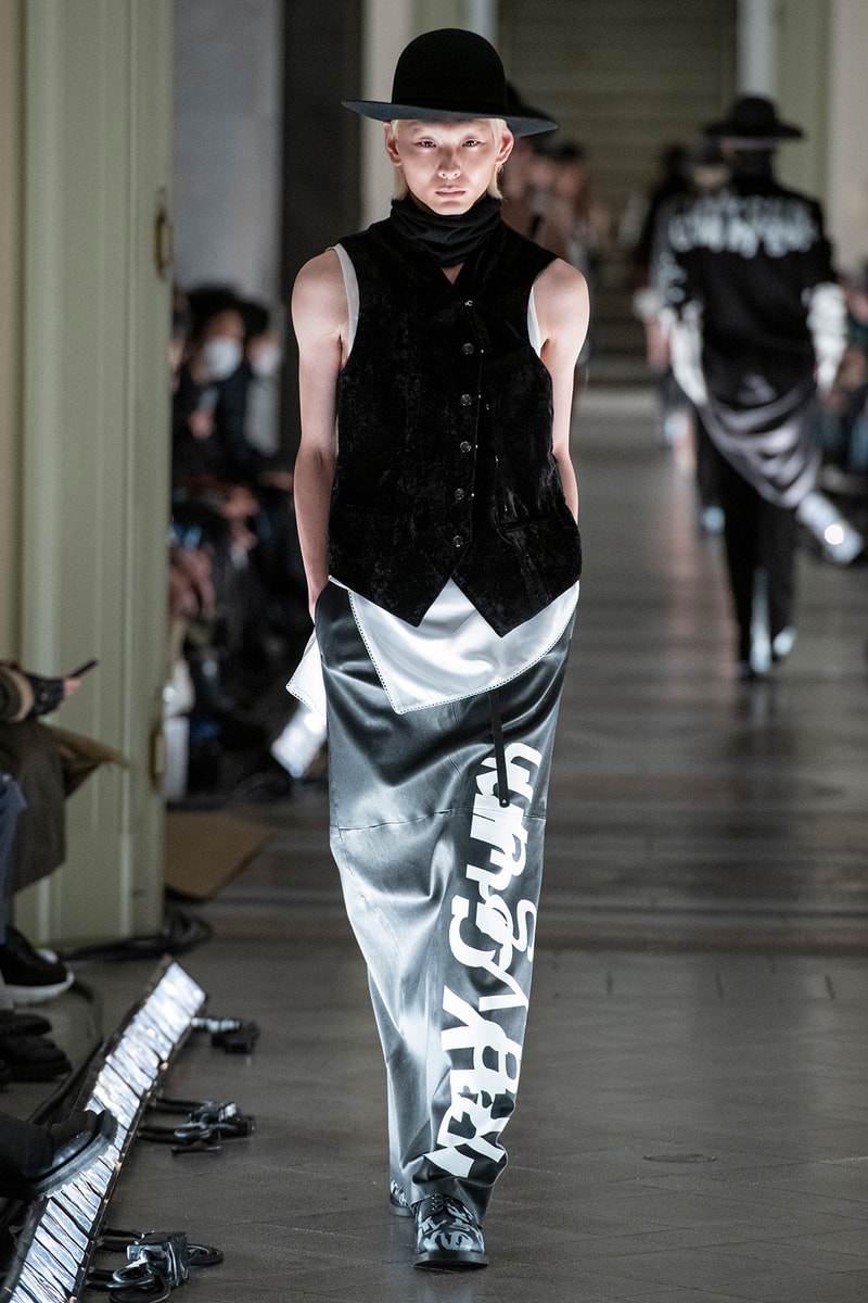 タカヒロミヤシタザソロイスト. 2023年秋冬コレクション TAKAHIROMIYASHITATheSoloist. 2023 fall winter collection runway 