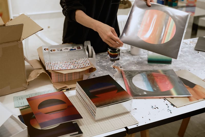 国立競技場での2日限りの展覧会を目前に控えた YOSHIROTTEN が語る “SUN” とは | Interviews