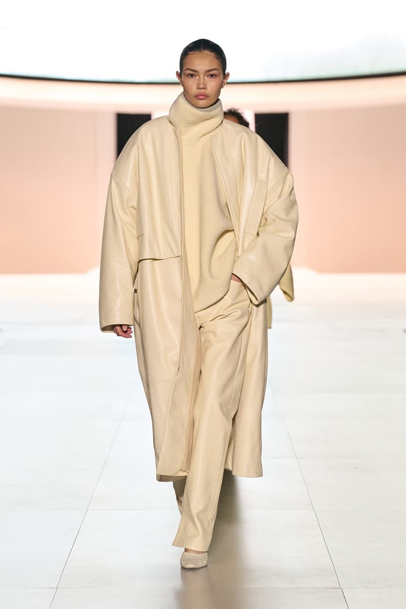 フィア オブ ゴッド 8th コレクション 2023年秋冬 Jerry Lorenzo Underscores the Current of American Luxury With Fear Of God Debut Show Fashion