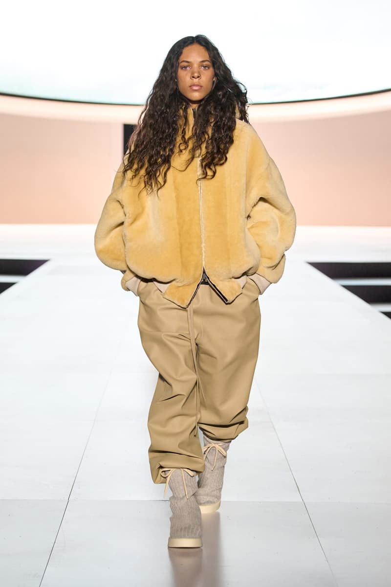 フィア オブ ゴッド 8th コレクション 2023年秋冬 Jerry Lorenzo Underscores the Current of American Luxury With Fear Of God Debut Show Fashion