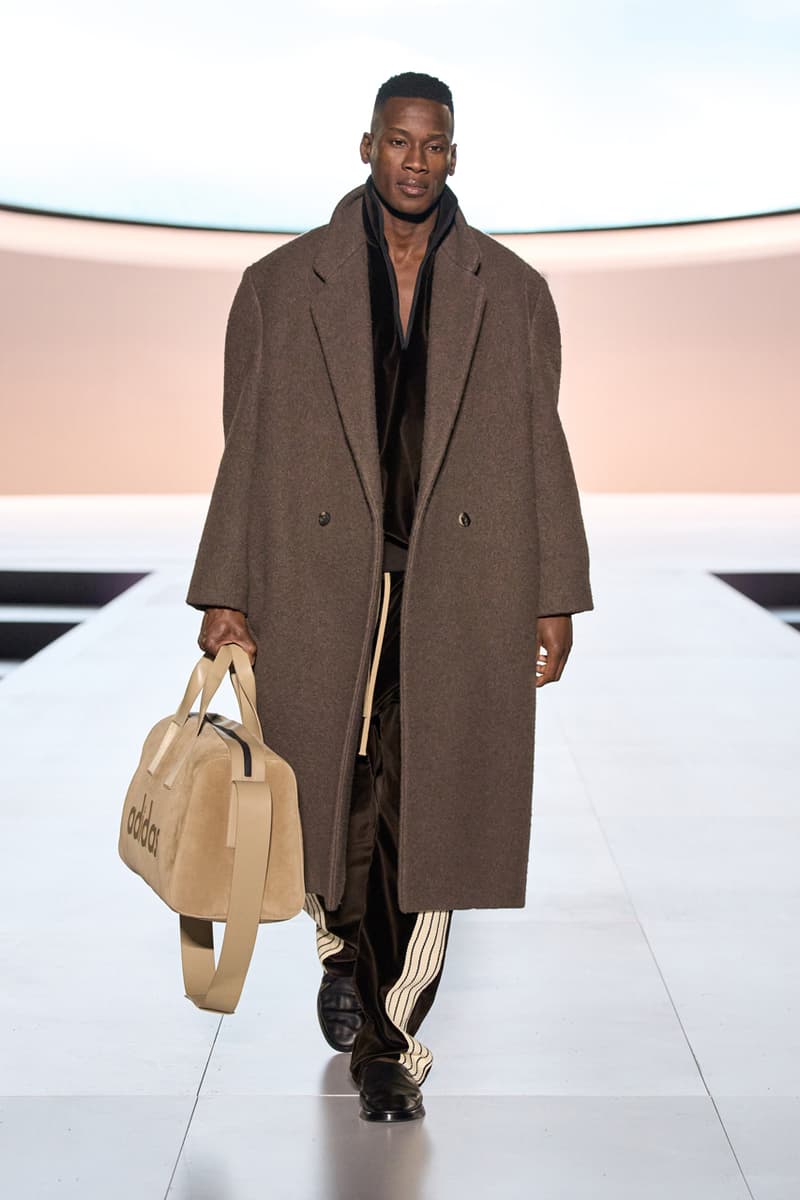 フィア オブ ゴッド 8th コレクション 2023年秋冬 Jerry Lorenzo Underscores the Current of American Luxury With Fear Of God Debut Show Fashion