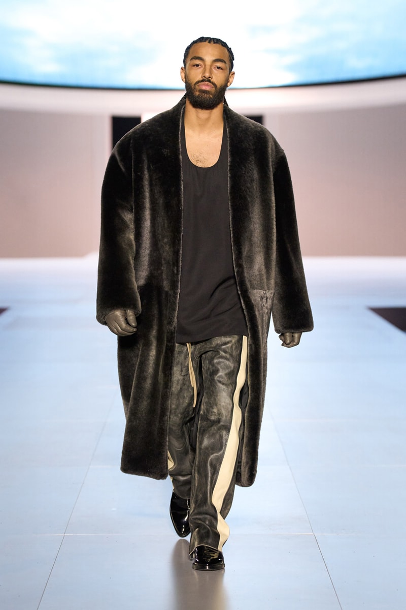 フィア オブ ゴッド 8th コレクション 2023年秋冬 Jerry Lorenzo Underscores the Current of American Luxury With Fear Of God Debut Show Fashion