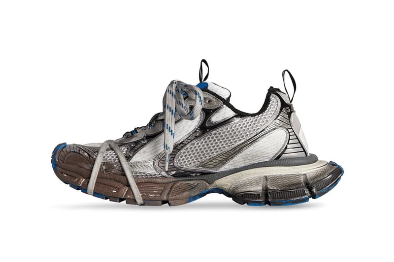 バレンシアガから長年履き続けたかのような新作3XLトレーナーが発売 Balenciaga 3XL Trainer Muddy The Mud Show Summer 2023 Collection Demna Leak Teaser Preview First Look