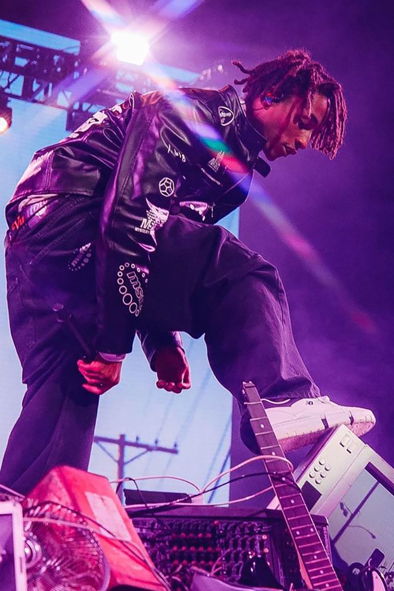 ジェイデン・スミスがコーチェラ2023 にてニューバランスとの最新コラボモデルをお披露目 jaden smith msftsrep new balance collab release date white black info store list buying guide photos price