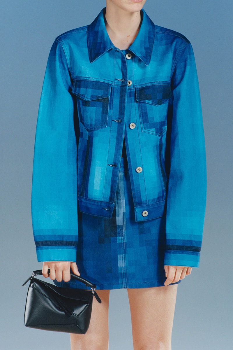 ロエベから話題の“ピクセル”シリーズがデリバリー開始 LOEWE Spring Summer 2023 SS23 Pixel Capsule Jonathan Anderson Jules Moskovtchenko jules.jpeg 
