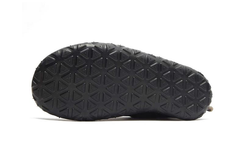 ナイキ ACGからエアモックのミニマルな新色 ブラック/アンスラサイトが登場 Nike ACG Air Moc black anthracite midnight pitch dark flat canvas cinch release info date price