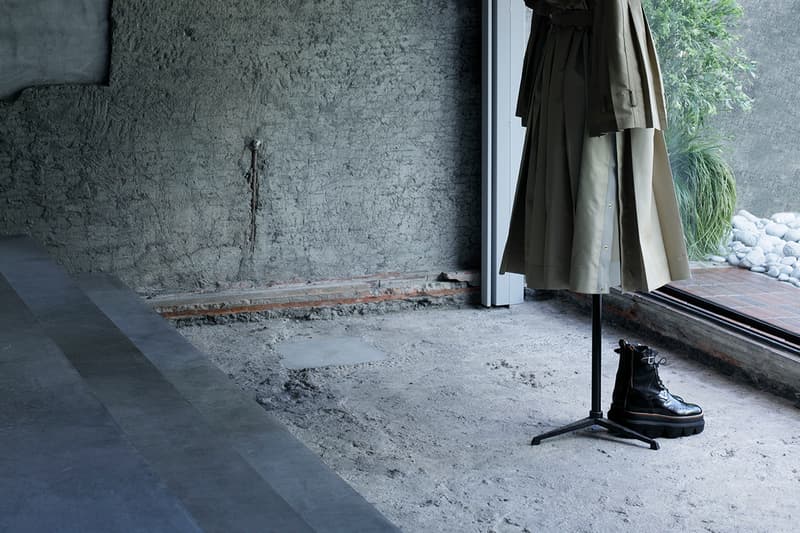 サカイの旗艦店 サカイ 青山が待望のリニューアルオープン sacai Aoyama flagship store renewal open info