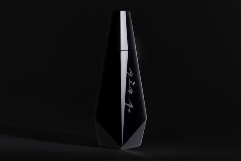 Tesla が Cybertruck をイメージしたボトルデザインのビール GigaBier を発売