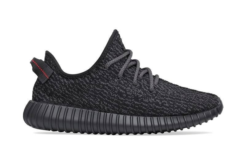 adidas から YEEZY BOOST 350 “Pirate Black” が再販決定