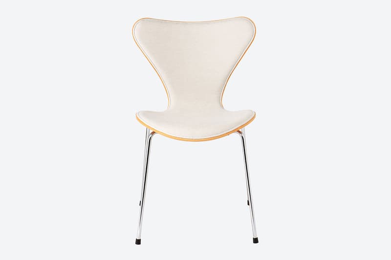 オーラリーがフリッツハンセンとのコラボによるブランド初の家具を発売 auralee fritz hansen collab chair release info