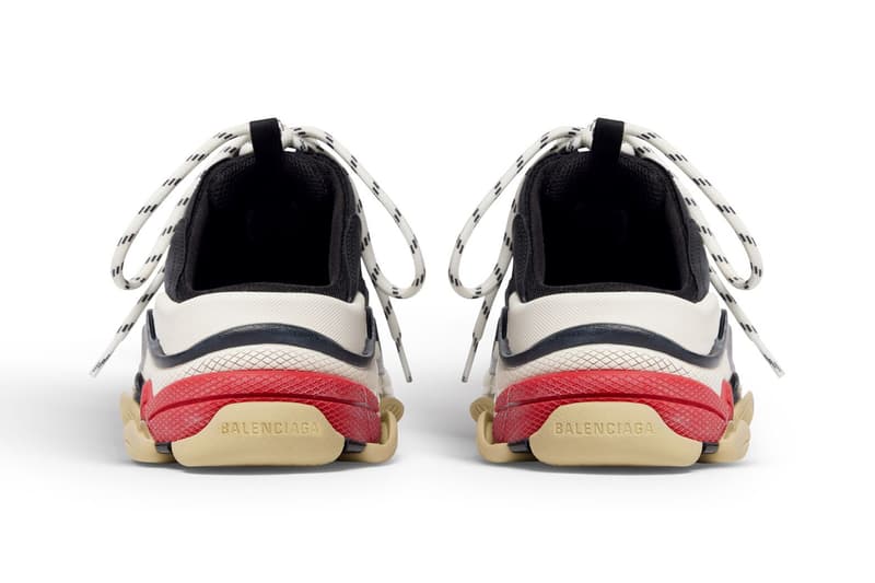 Balenciaga が Triple S のミュールタイプをリリース