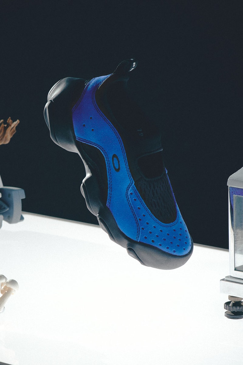 ブレイン デッド x オークリーよりコラボ フレッシュサンダルが登場 Brain Dead OAKLEY Factory Team Flesh Sandal Release Info