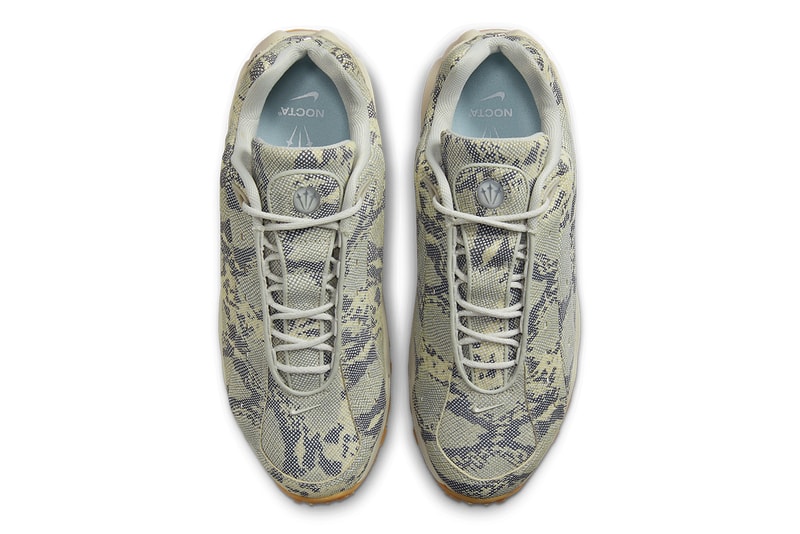 ドレイク手掛けるノクタ x ナイキ エア テラ スネークスキンの公式ビジュアルをチェック Take a First Look at Drake’s NOCTA x Nike Hot Step Air Terra “Snakeskin” Footwear DR0508 001