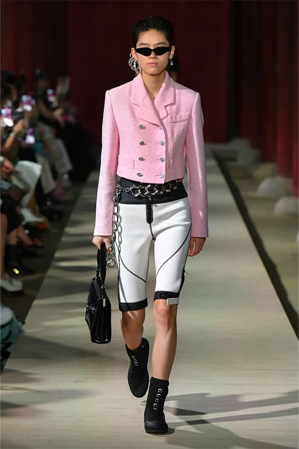 ソウルで開催されたグッチ クルーズ コレクション 2024 Gucci Resort 2024 Seoul Runway Show menswear womenswear Sabato de Sarno Gyeongbokgung Palace