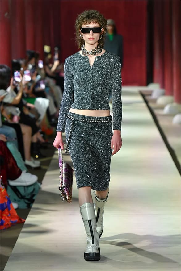 ソウルで開催されたグッチ クルーズ コレクション 2024 Gucci Resort 2024 Seoul Runway Show menswear womenswear Sabato de Sarno Gyeongbokgung Palace