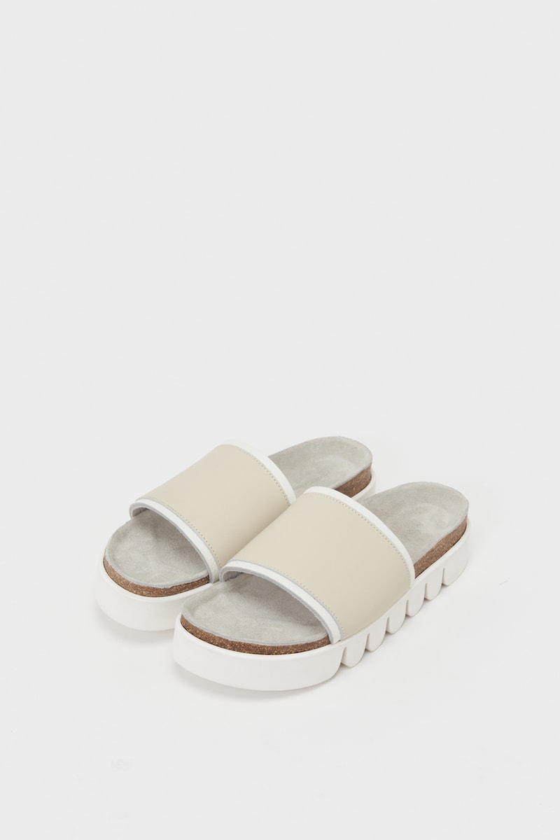 エンダースキーマからヴィブラムとと共同開発した新作サンダルが登場 Hender Scheme vibram kamaboko sole caterpillar new release info
