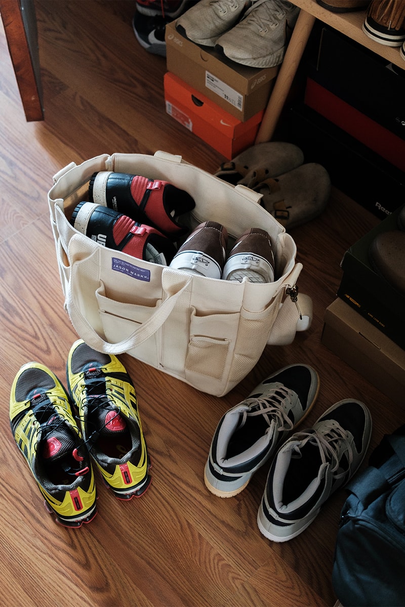 https://image-cdn.hypb.st/https%3A%2F%2Fjp.hypebeast.com%2Ffiles%2F2023%2F05%2Fjason-markk-carry-all-tote-shoes-off-welcome-mat-refill-program-4.jpg?cbr=1&q=90