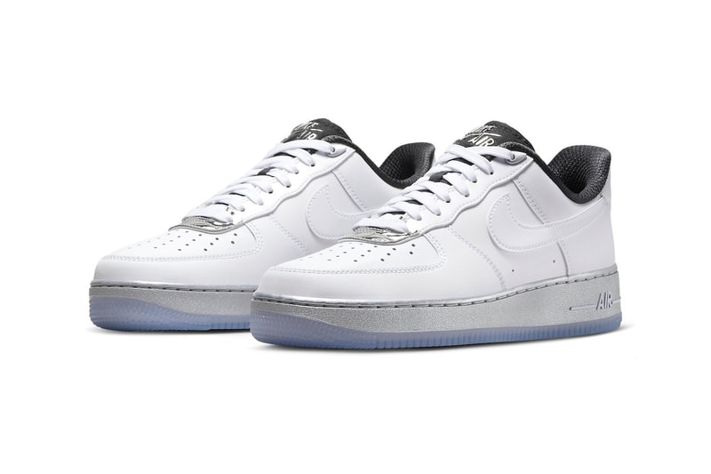 ナイキからクロムメッキのようなディテールをあしらった新作エアフォース1が登場 First Look at the Nike Air Force 1 Low "White Chrome" DX6764-100 WHITE/WHITE-METALLIC SILVER-BLACK af1 low tops staple sneakers swoosh basic white sneakers iterations