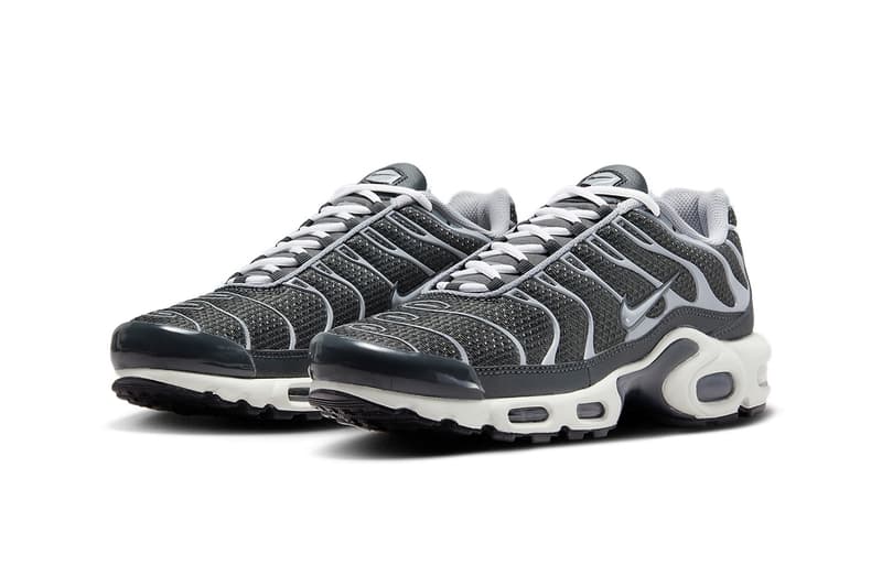 ナイキエアマックスプラスから新色モデル“クールグレイ”が登場 nike air max plus cool grey white metallic dz2655 001 release info date price