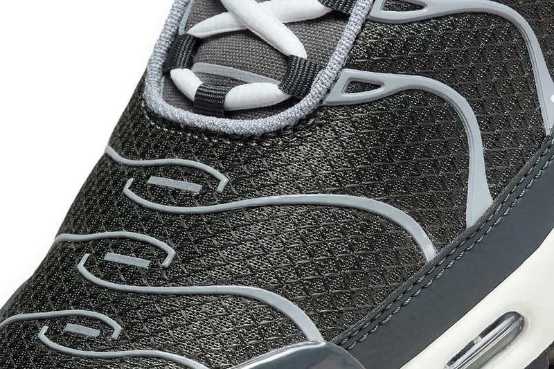 ナイキエアマックスプラスから新色モデル“クールグレイ”が登場 nike air max plus cool grey white metallic dz2655 001 release info date price