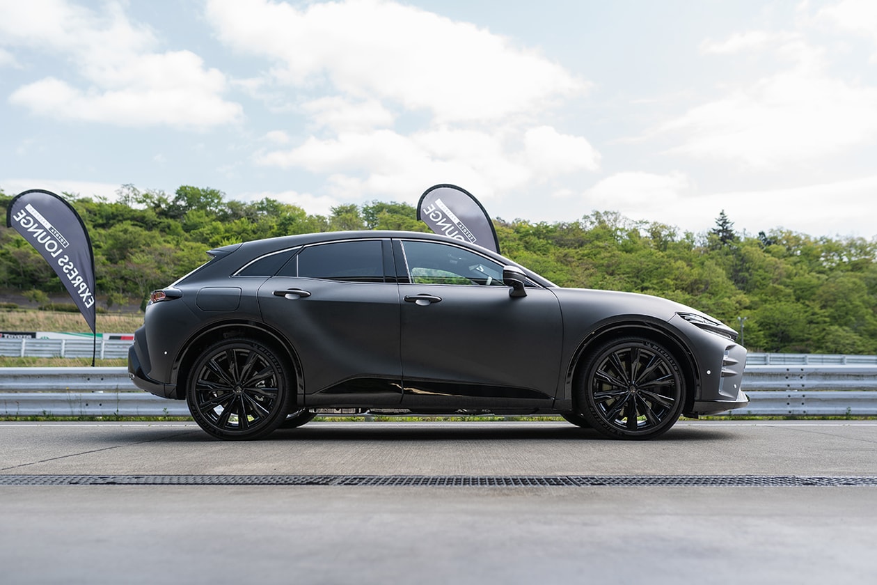 今秋発売のトヨタ新型 クラウンスポーツの開発車両を見て、触って、走った！ TOYOTA CROWN ”SPORT” test-drive-report
