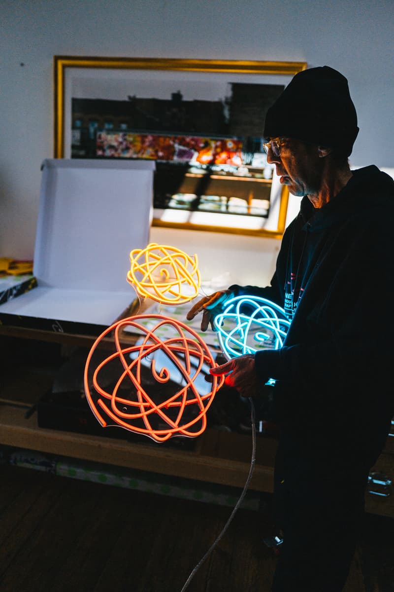 イエローポップとフューチュラのコラボ LED ネオンコレクションが数量限定で登場 yellowpop futura led collection home decor art collection