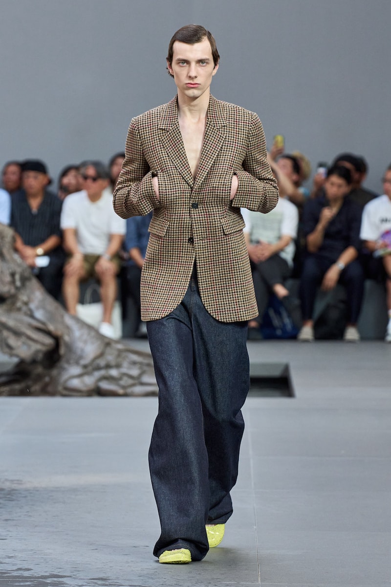 ロエベ Loewe 2024年春夏コレクション