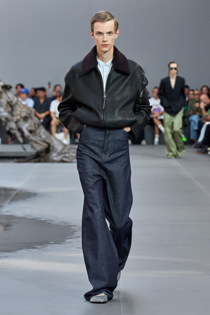 ロエベ Loewe 2024年春夏コレクション