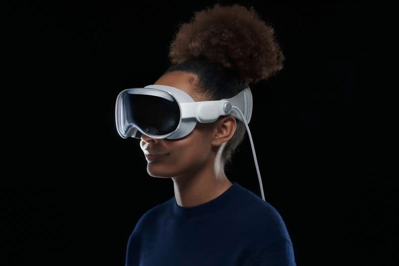 Apple が初の AR ヘッドセット Vision Pro を発表