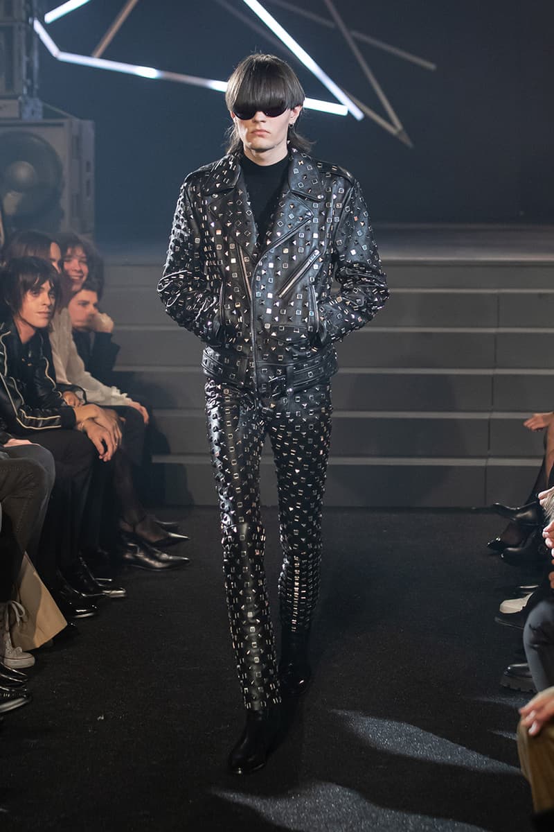 セリーヌ オムが2023 ウィンターコレクションのショービデオを公開 CELINE HOMME Winter 2023 Runway Show Le Palace Paris "PARIS SYNDROME" video Hedi Slimane info