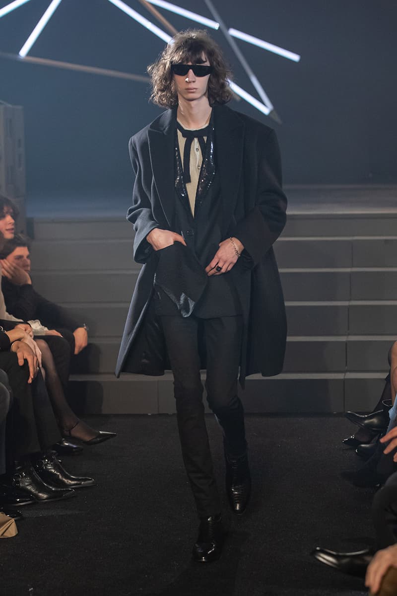 セリーヌ オムが2023 ウィンターコレクションのショービデオを公開 CELINE HOMME Winter 2023 Runway Show Le Palace Paris "PARIS SYNDROME" video Hedi Slimane info