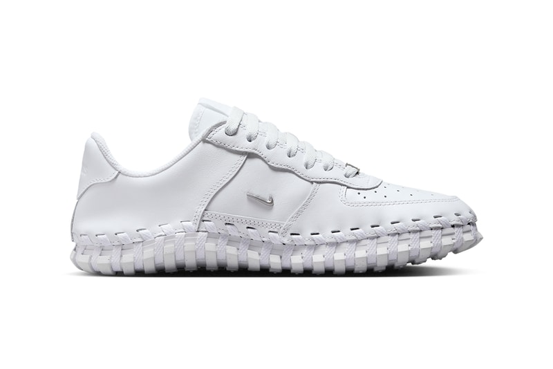 ジャックムス x ナイキ J フォース 1 の公式ビジュアルをチェック jacquemus nike j air force 1 low white woven release info date price air force 1 acg terra june 13 official image