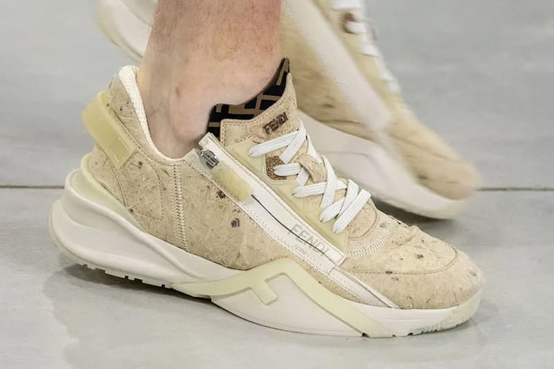 フェンディと建築家 隈研吾によるコラボアイテムにクローズアップ Kengo Kuma Fendi ss4 mens collection peekaboo baguette soft trunk flow sneakers release info 