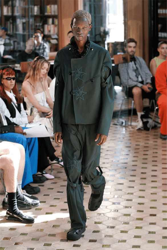 キココスタディノフ 2024年春夏メンズコレクション Kiko Kostadinov Spring Summer 2024 Paris Fashion Week runway show menswear London uk designer Asics