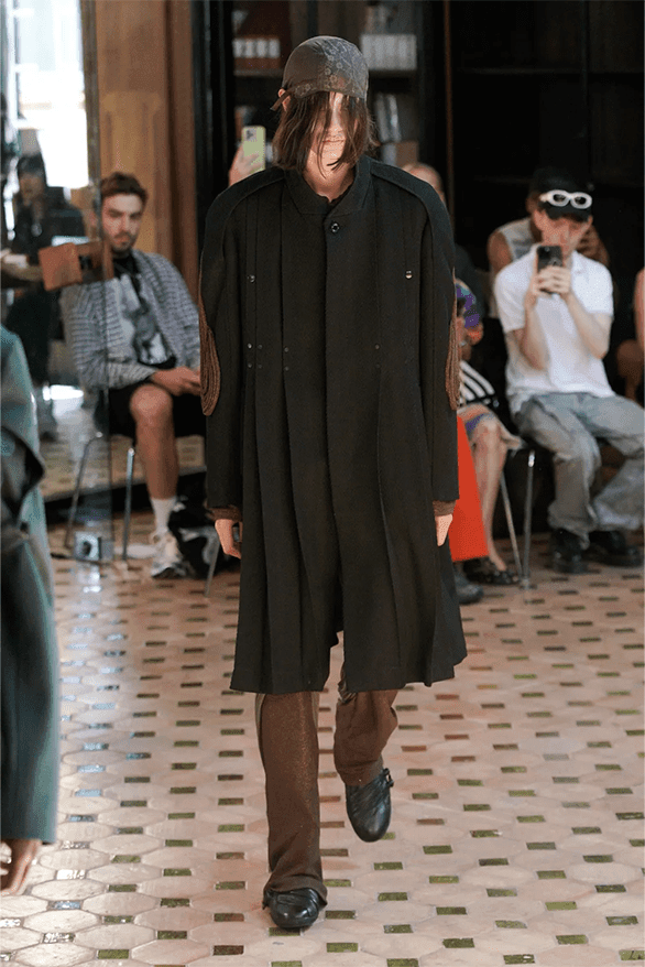 キココスタディノフ 2024年春夏メンズコレクション Kiko Kostadinov Spring Summer 2024 Paris Fashion Week runway show menswear London uk designer Asics