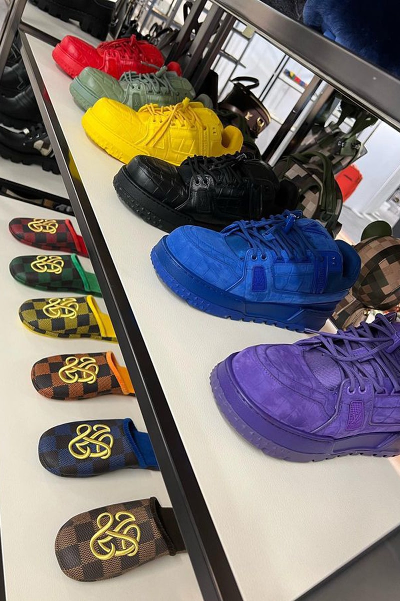 ルイヴィトン2024年春夏シーズンの新作フットウェアの最新ビジュアルをチェック Louis Vuitton SS24 Footwear Closer Look Info release date footprint slipper leather shoe trainer details