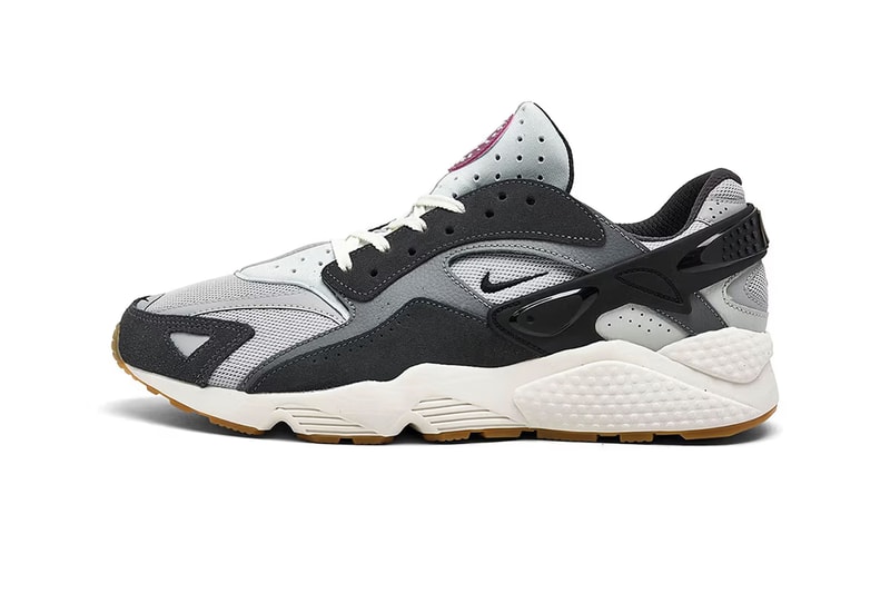 ナイキから現代的な要素を取り入れた新型エアハラチランナーがリリースか nike huarache runner light smoke grey FJ0709 001 release date info store list buying guide photos price