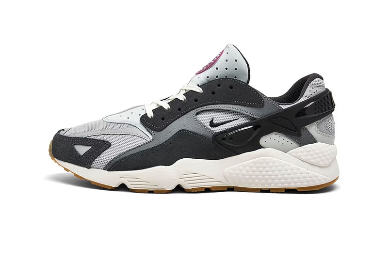 ナイキから現代的な要素を取り入れた新型エアハラチランナーがリリースか nike huarache runner light smoke grey FJ0709 001 release date info store list buying guide photos price 