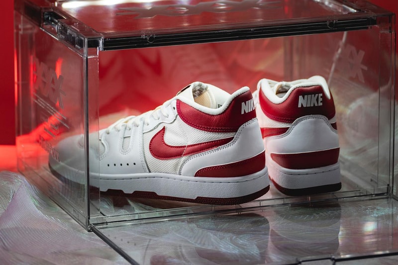 待望の復刻を果たすナイキ マック アタックの新色 レッドクラッシュをチェック nike Mac attack white red crush FB8938 100 release date info store list buying guide photos price 