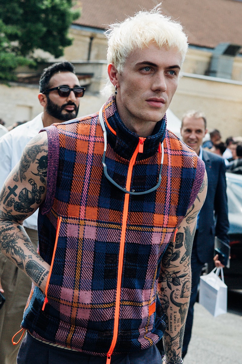 ストリートスタイル:パリ・ファッションウィーク・メンズ 2024年春夏 Paris Fashion Week Men's SS24 Street Style louis vuitton botter dior givenchy sacai spring summer 2024 paris fashion week
