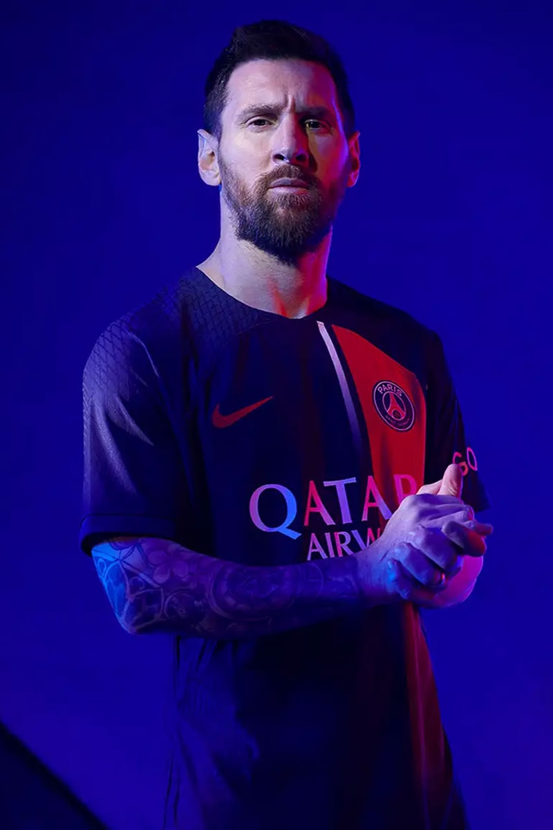 ナイキがパリ・サンジェルマンの 2023-24 シーズンのホームユニフォームを発表 Paris Saint-Germain Nike Home Jersey Football Soccer Sports Lionel Messi Kylian Mbappe Champions League