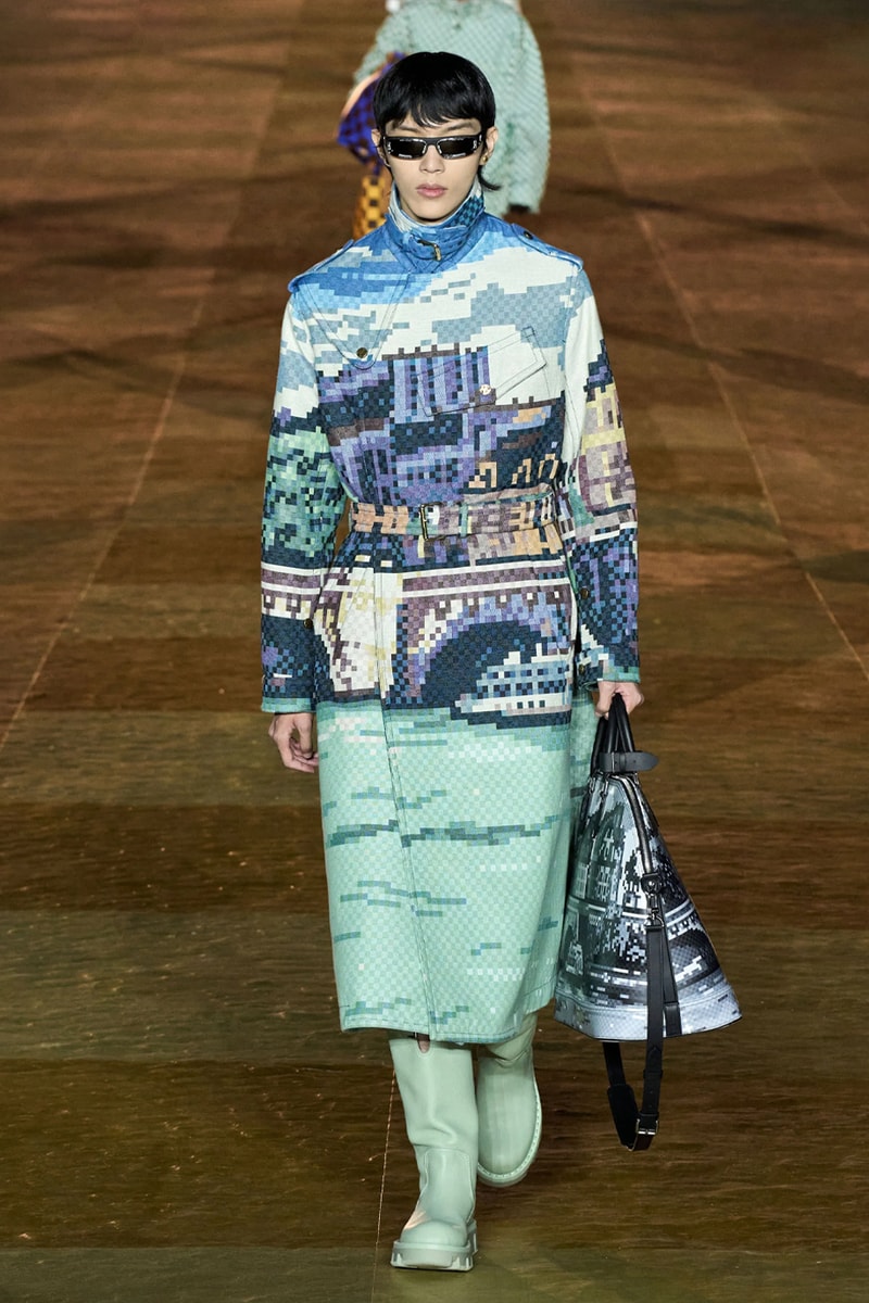 まさにスペクタクル! ルイ・ヴィトン2024年春夏でファレルデビュー Pharrell's SS24 Louis Vuitton Debut Was Nothing Short of a Spectacle Paris fashion week pont neuf jay z beyonce rihanna asap rocky asap ferg pusha t verdy pharrell williams maluma jbalvin lewis hamilton fenty