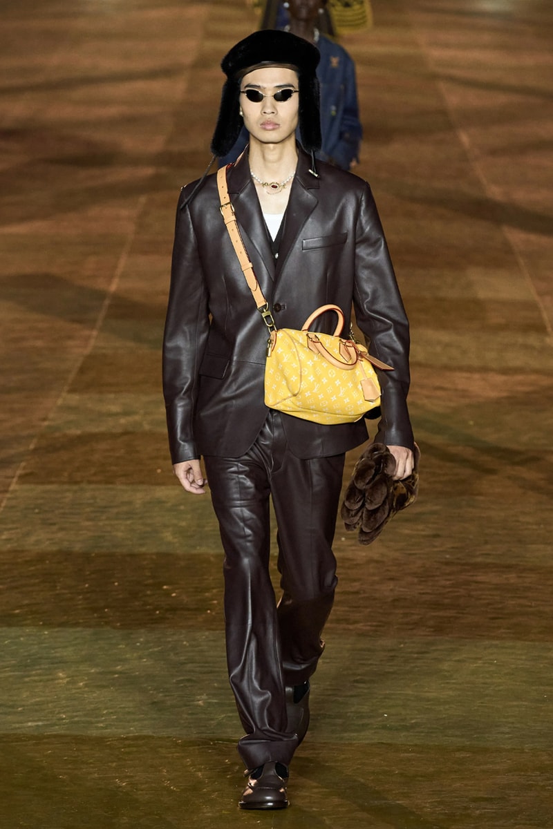 まさにスペクタクル! ルイ・ヴィトン2024年春夏でファレルデビュー Pharrell's SS24 Louis Vuitton Debut Was Nothing Short of a Spectacle Paris fashion week pont neuf jay z beyonce rihanna asap rocky asap ferg pusha t verdy pharrell williams maluma jbalvin lewis hamilton fenty