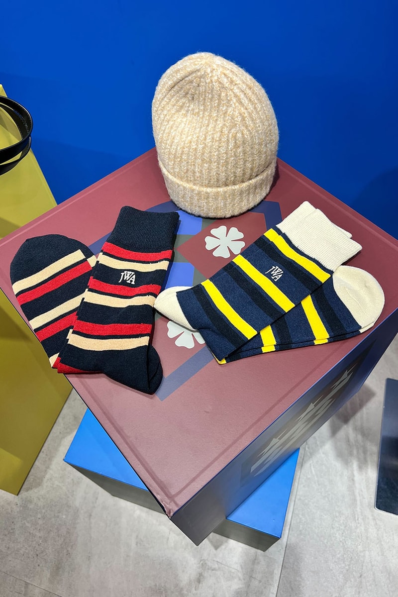 ユニクロ アンド ジェイ ダブリュー アンダーソンの2023年秋冬アイテムをキャッチ UNIQLO and JW ANDERSON 2023 Fall Winter Collection Release Info