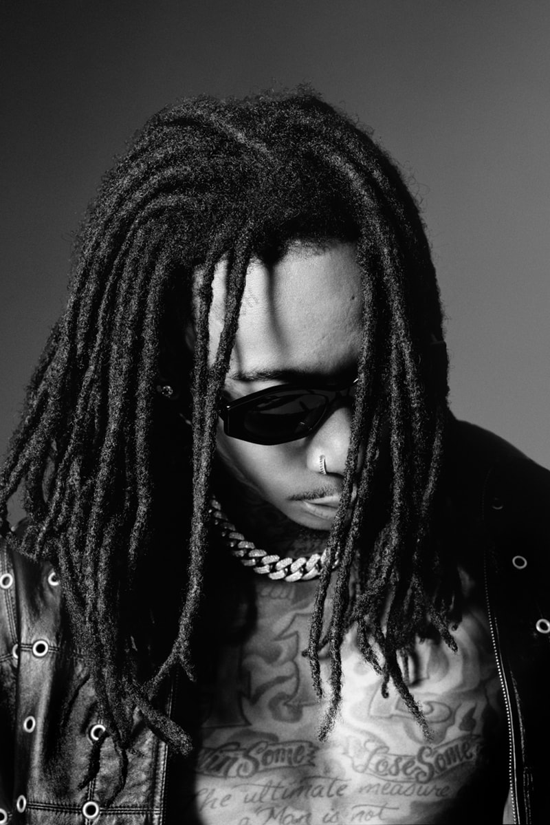 ウィズ・カリファがセリーヌ オムの新キャンペーンでサングラスを披露 wiz khalifa stars new celine homme campaign hedi slimane snoop dogg leather mixtape runway jacket rapper