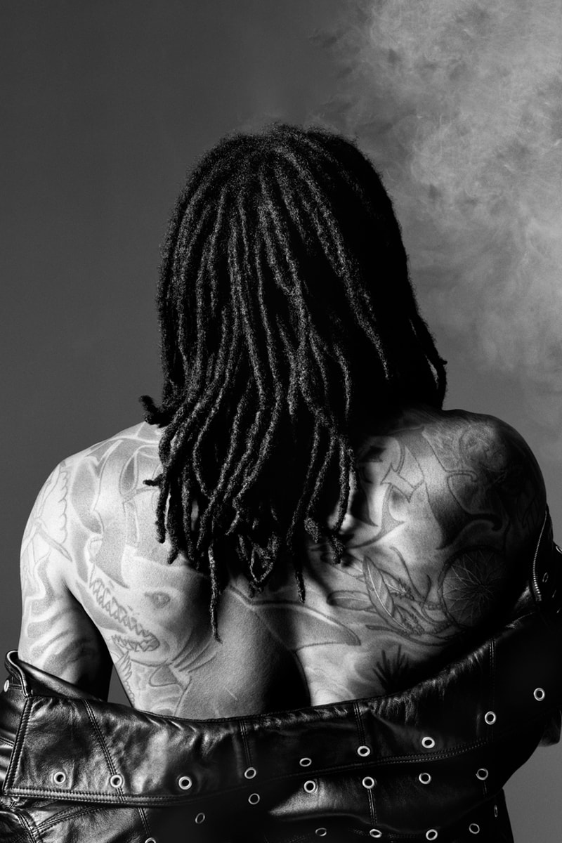 ウィズ・カリファがセリーヌ オムの新キャンペーンでサングラスを披露 wiz khalifa stars new celine homme campaign hedi slimane snoop dogg leather mixtape runway jacket rapper